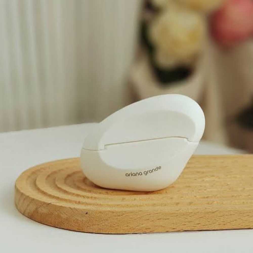 NIB Ariana Grande Mod Vanilla MINI Splash 0.25oz / 7.5 ml